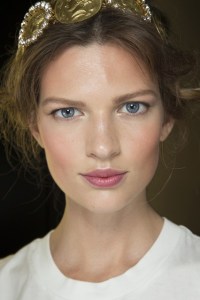 dolce and gabbana hair and make up mfw